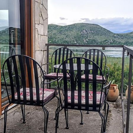 Holiday Home Haustor With Skadar Lake View Podgorica Exterior foto