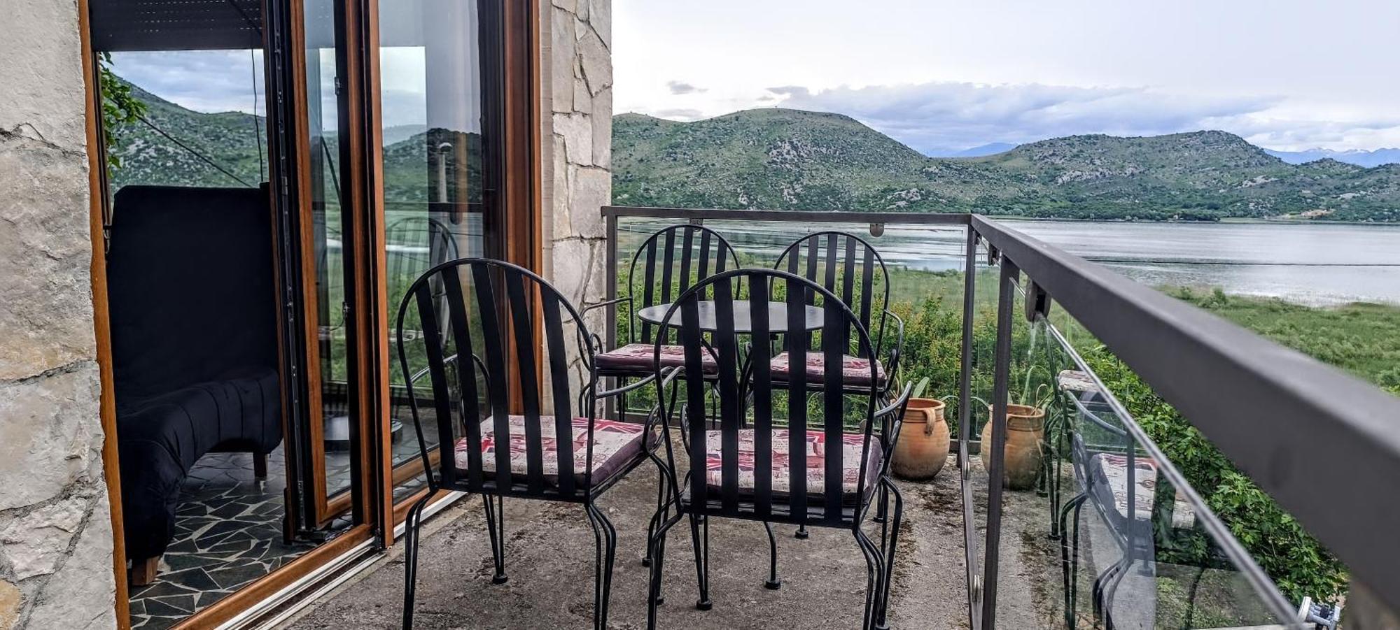 Holiday Home Haustor With Skadar Lake View Podgorica Exterior foto